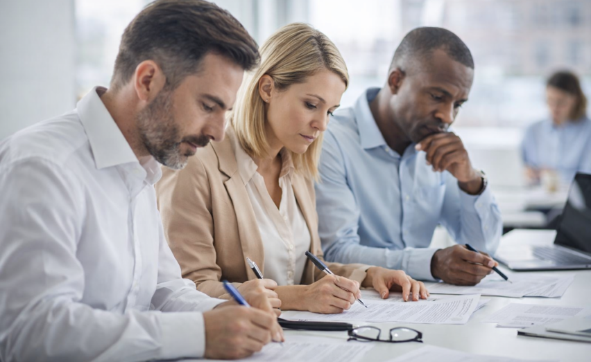 La redacción de contenidos sigue necesitando pensamiento crítico en la era de la IA